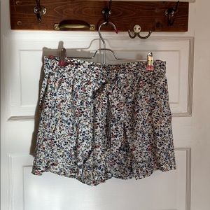 Drawstring Drapey Pull-On Shorts, Blossoming Vines